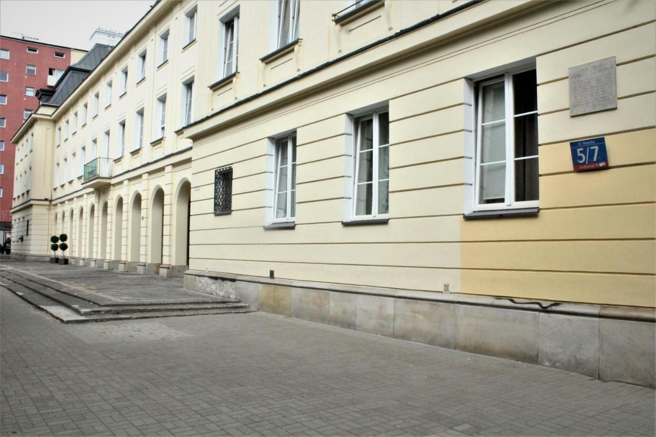 Stylish Studio In The Heart Of The City. Varsó Kültér fotó